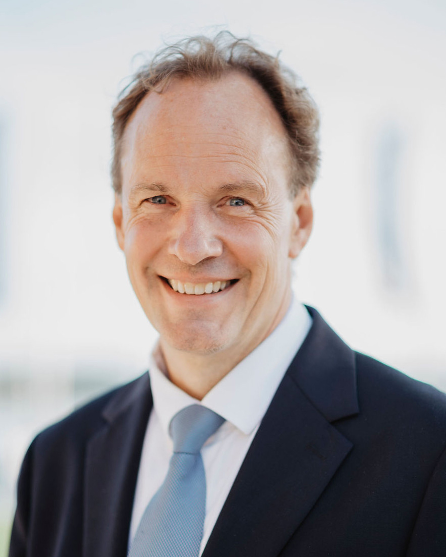 Prof. Dr. med. Matthias Echternach : Präsident
