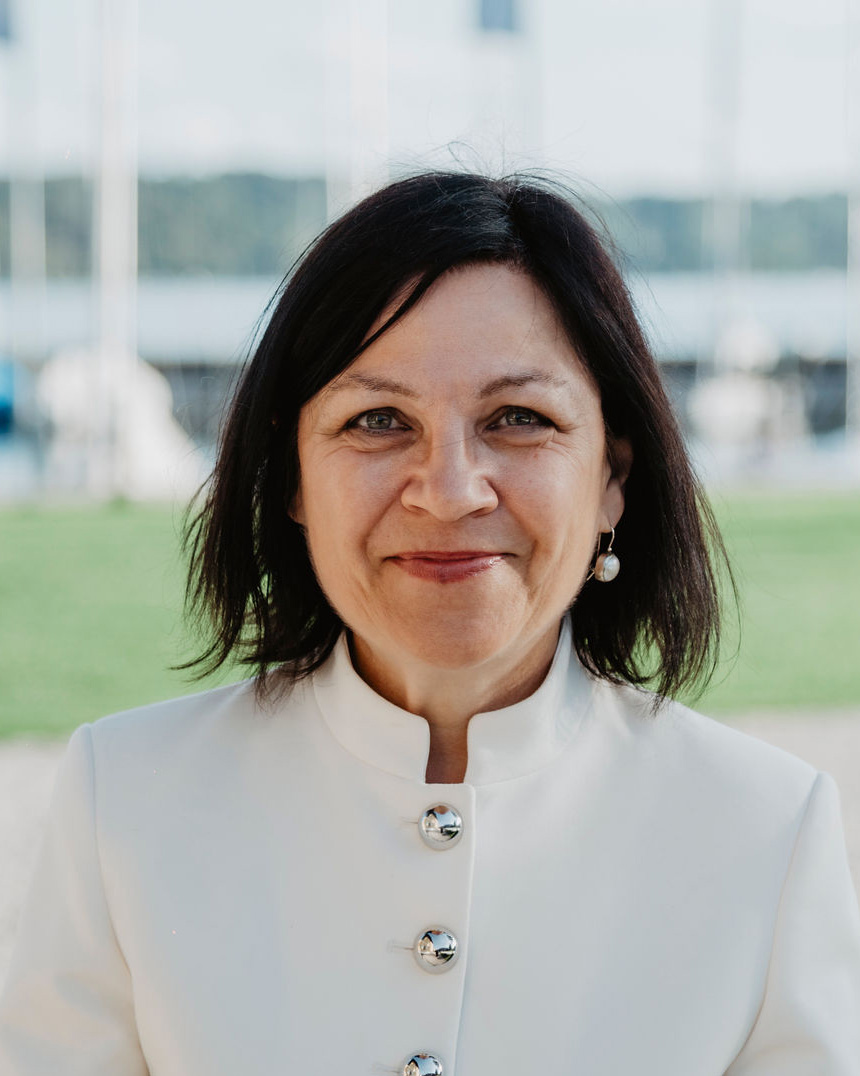 Prof. Dr. med. Katrin Neumann : WHO